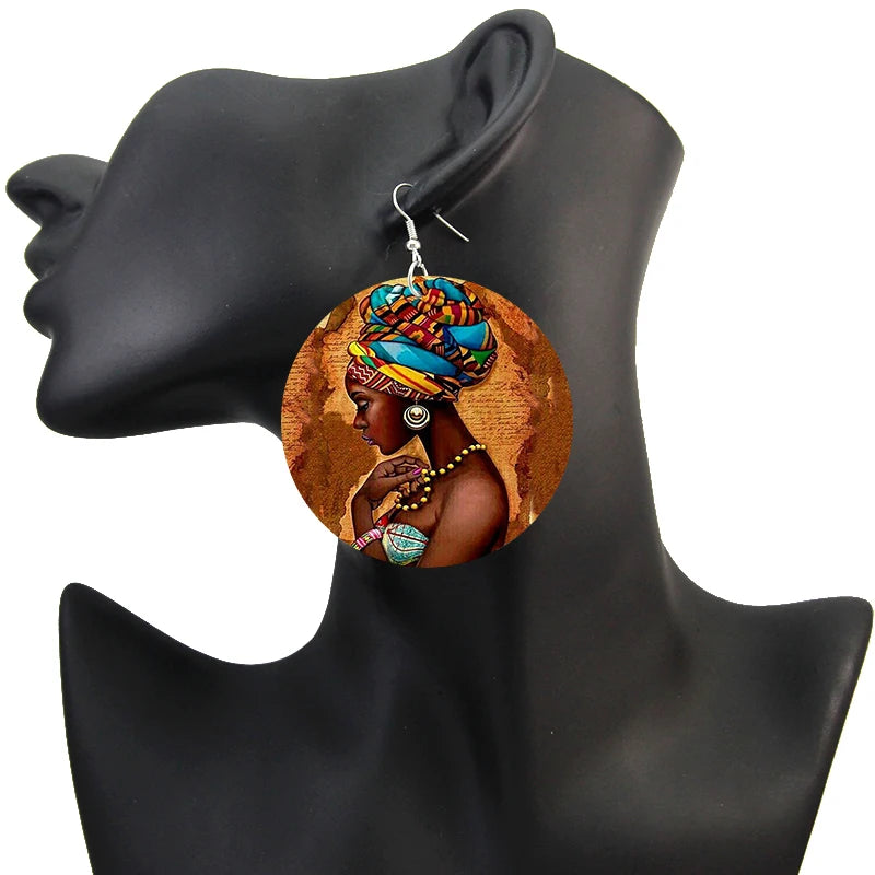 Brincos Afro Rainha – Madeira Pintada com Estilo Étnico