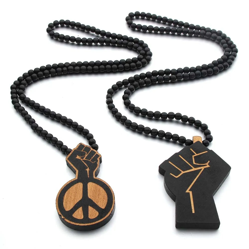 Colar Afro com Contas de Madeira e Pingente do Mapa de África – Estilo e Identidade