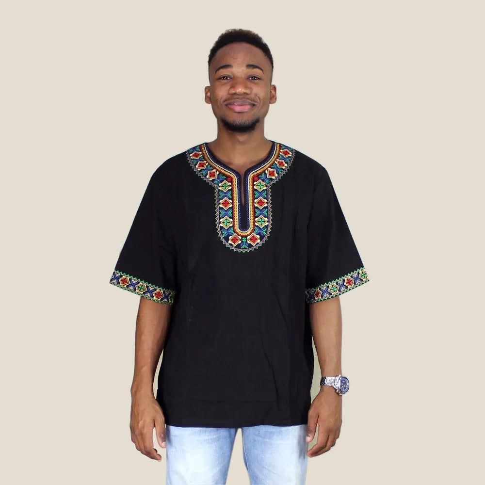 T-shirt Dashikiage Unissexo – Estilo Africano com Bordado Exclusivo