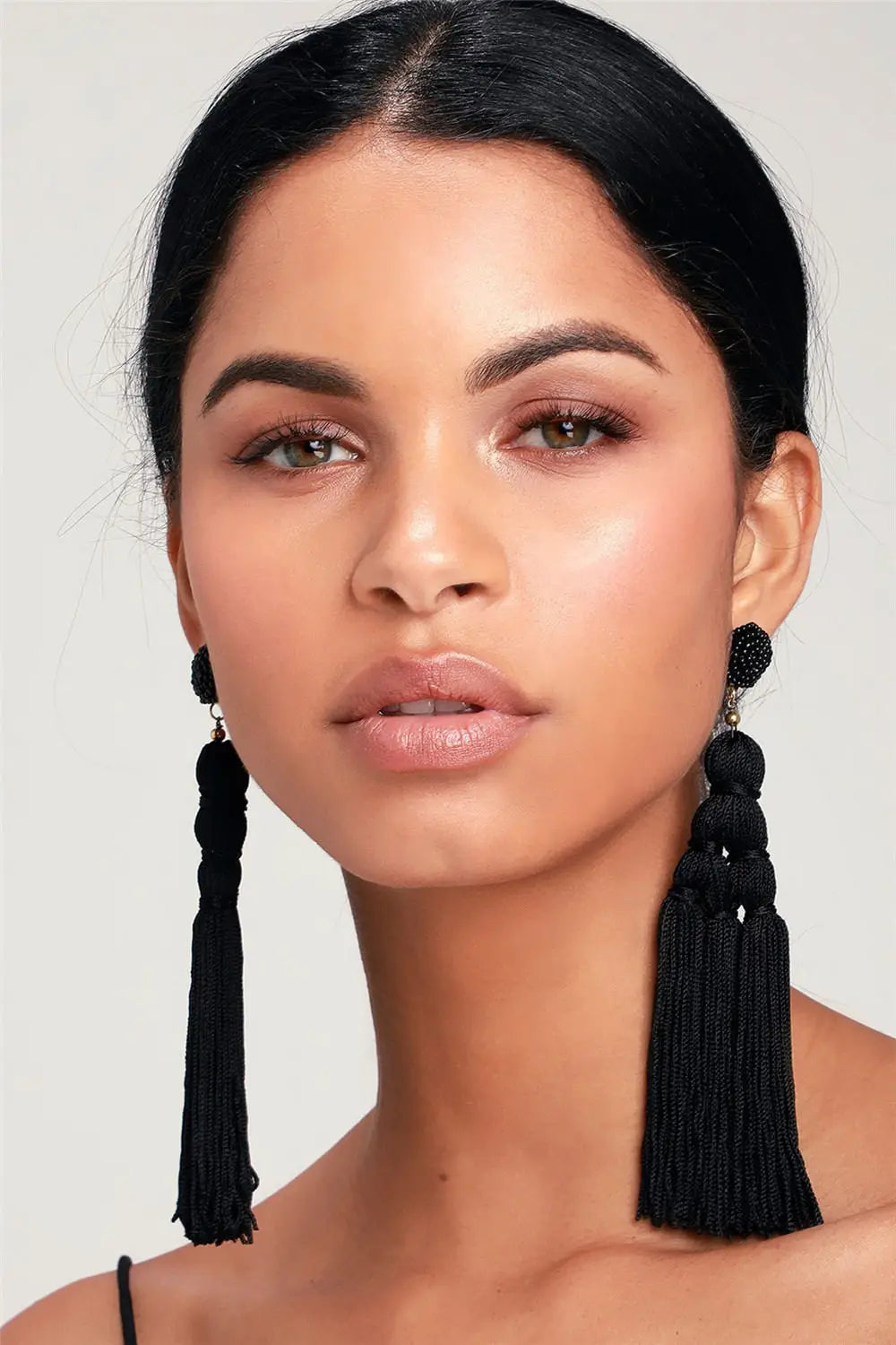 Brincos "Encanto Tribal" – Artesanais com Franjas | Estilo Boémio e Sofisticação Étnica