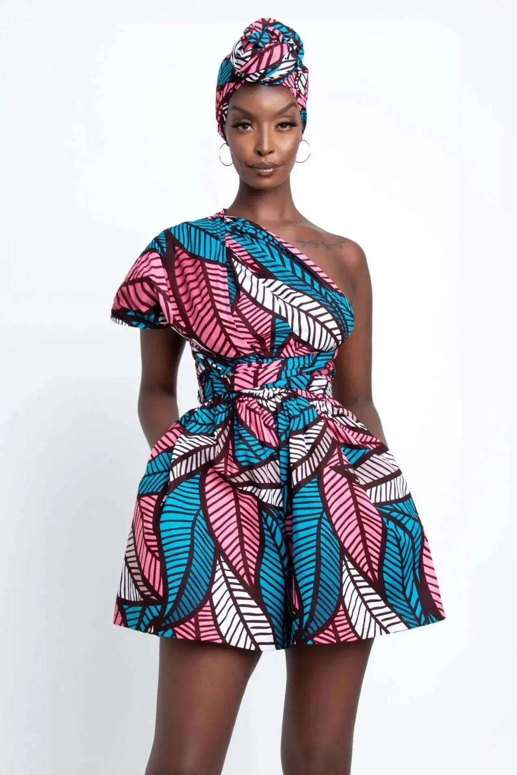 Conjunto Africano Feminino Estilo Dashiki – Blusa e Calção com Estampa Vintage