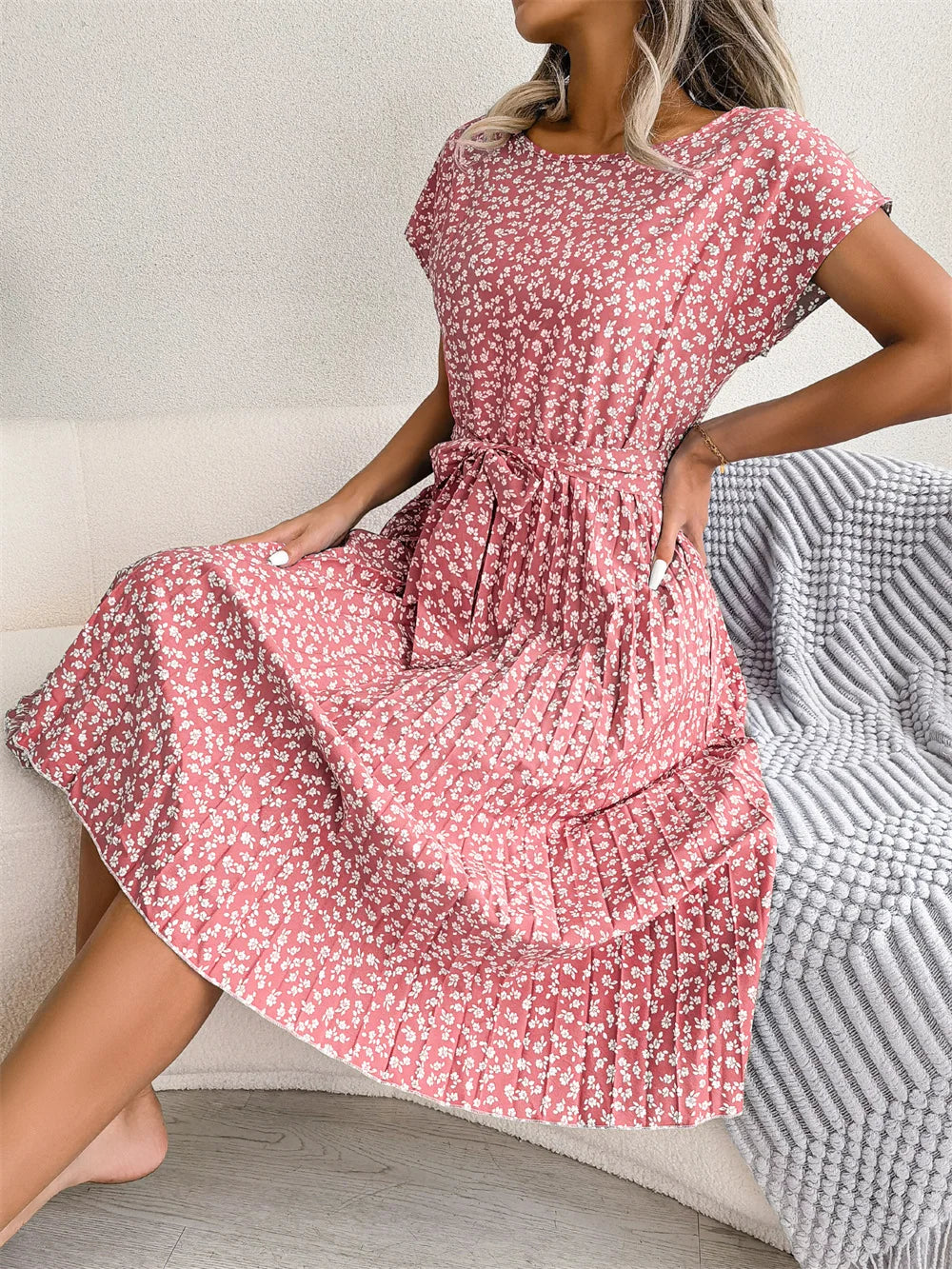 Vestido Aurora Africana – Elegância Floral de Verão