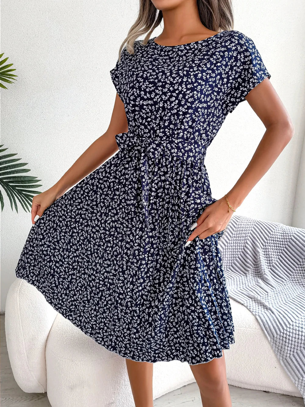 Vestido Aurora Africana – Elegância Floral de Verão