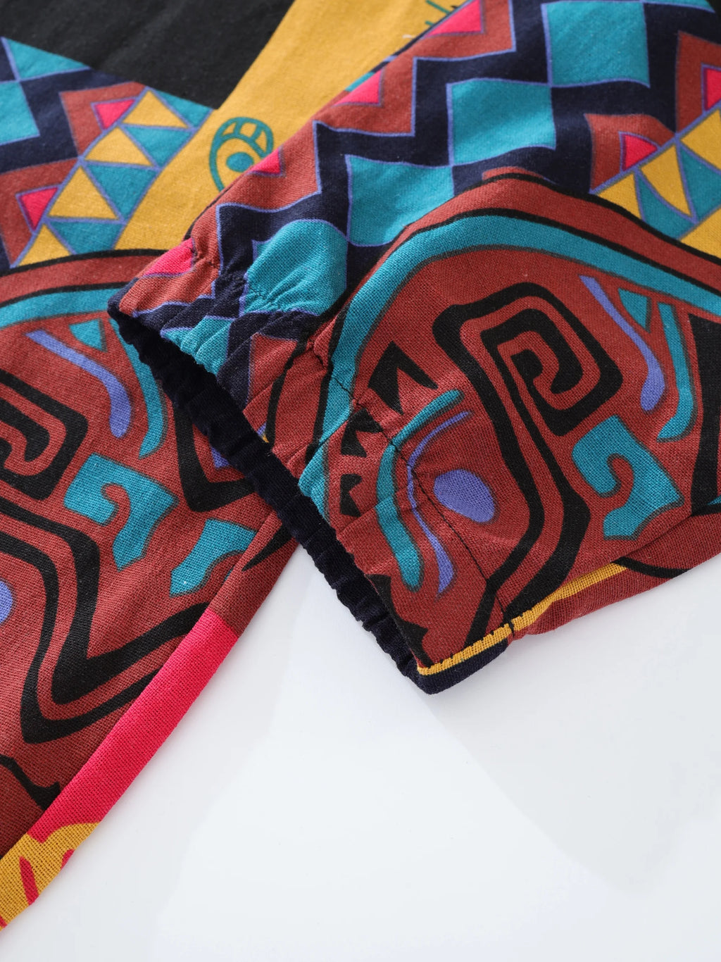 Calças Tribais Boho Masculinas – Frescura, Estilo e Liberdade no Seu Dia a Dia