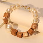 Colar Império Tribal – Contas Artesanais com Impacto