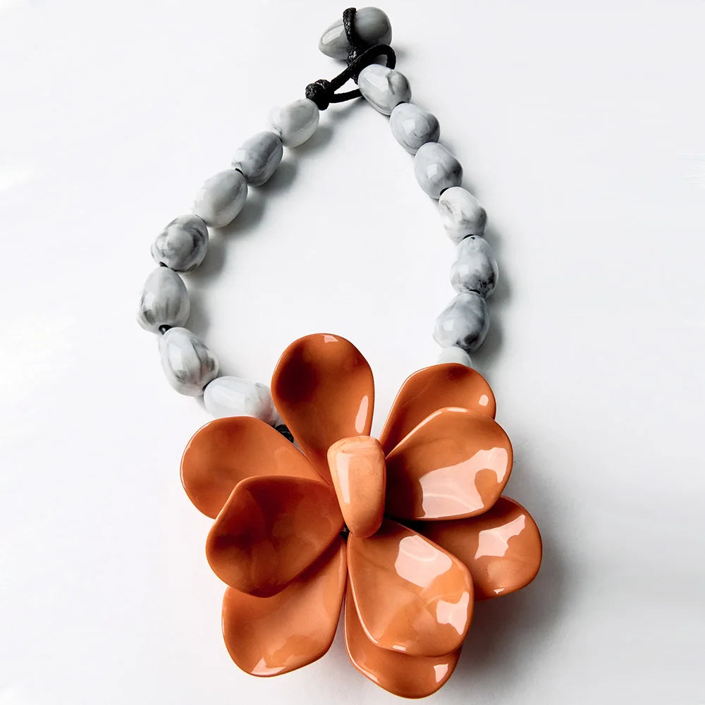 Colar Mwezi – Flores da Savana