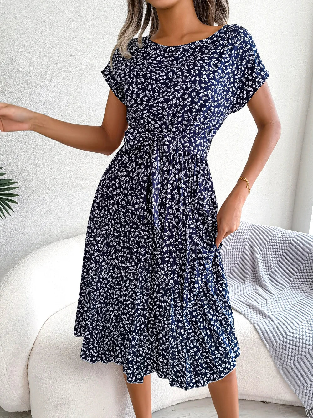 Vestido Aurora Africana – Elegância Floral de Verão